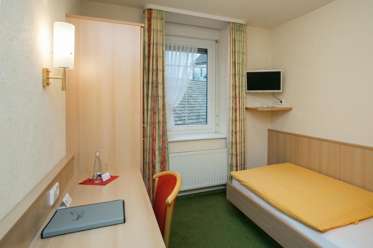 Hotel-Gasthaus Engel Luttingen เลาเฟนเบิร์ก ภายนอก รูปภาพ