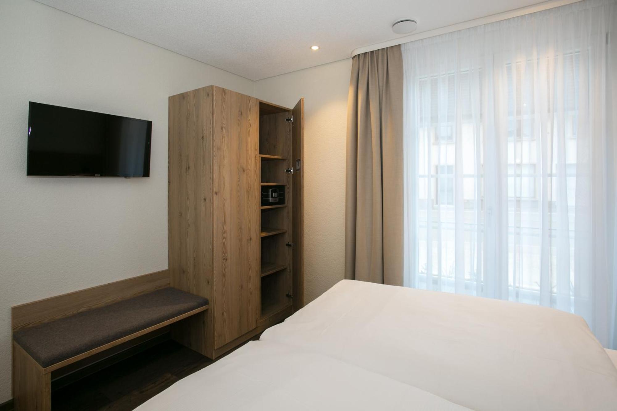 Hotel-Gasthaus Engel Luttingen เลาเฟนเบิร์ก ห้อง รูปภาพ